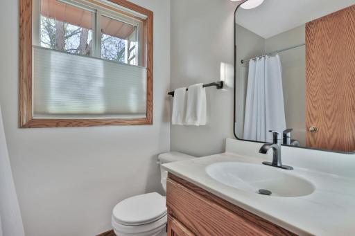 9161 N Kentucky Avenue N, Brooklyn Park, MN 55445