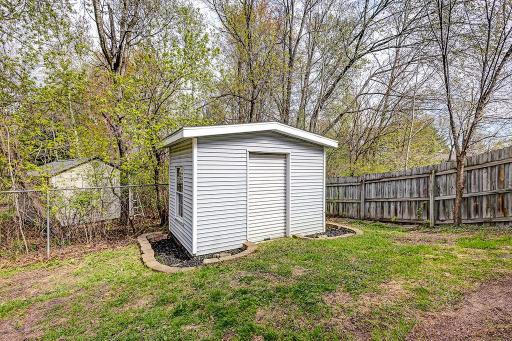 2114 Soderville Drive NE, Andover, MN 55304