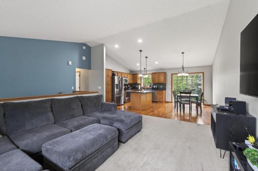 14611 Boxwood Path, Rosemount, MN 55068