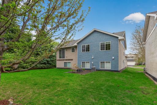 14611 Boxwood Path, Rosemount, MN 55068