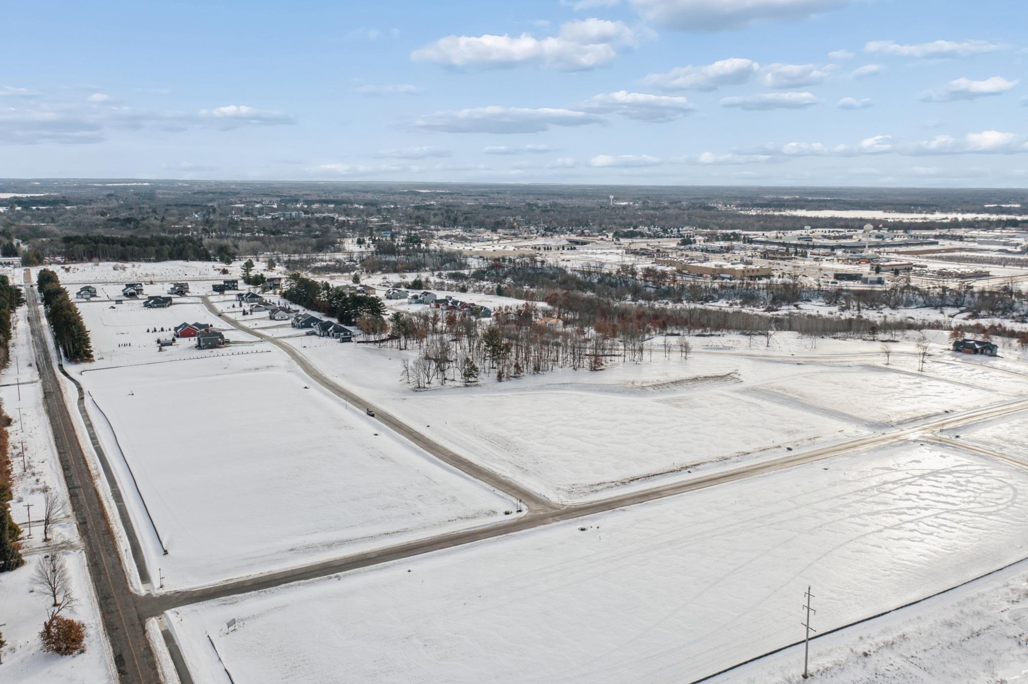Sunrise Bluff 3rd Addition - Aerial of Community