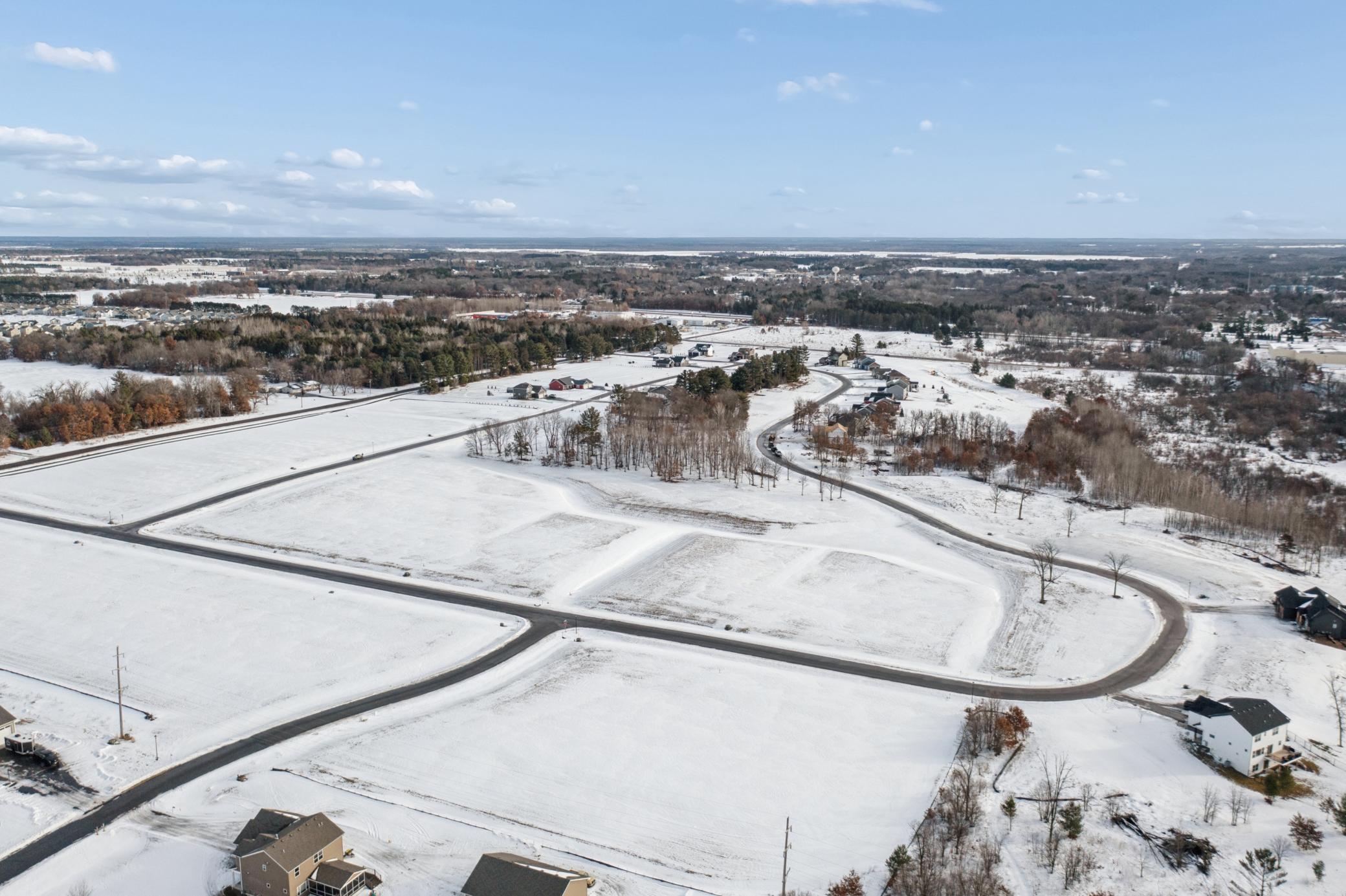 Sunrise Bluff 3rd Addition - Aerial of Community