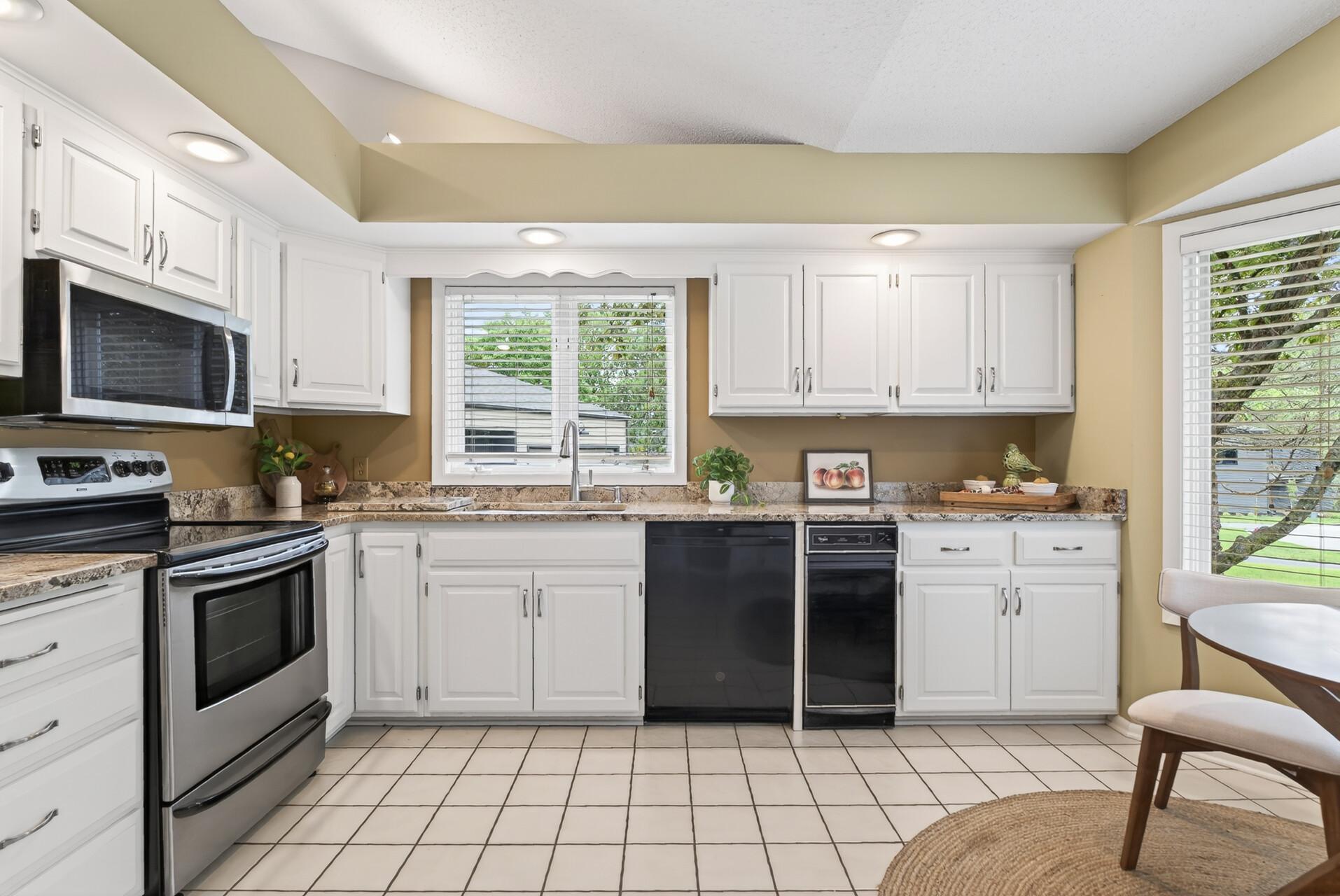 Gorgeous granite counter tops