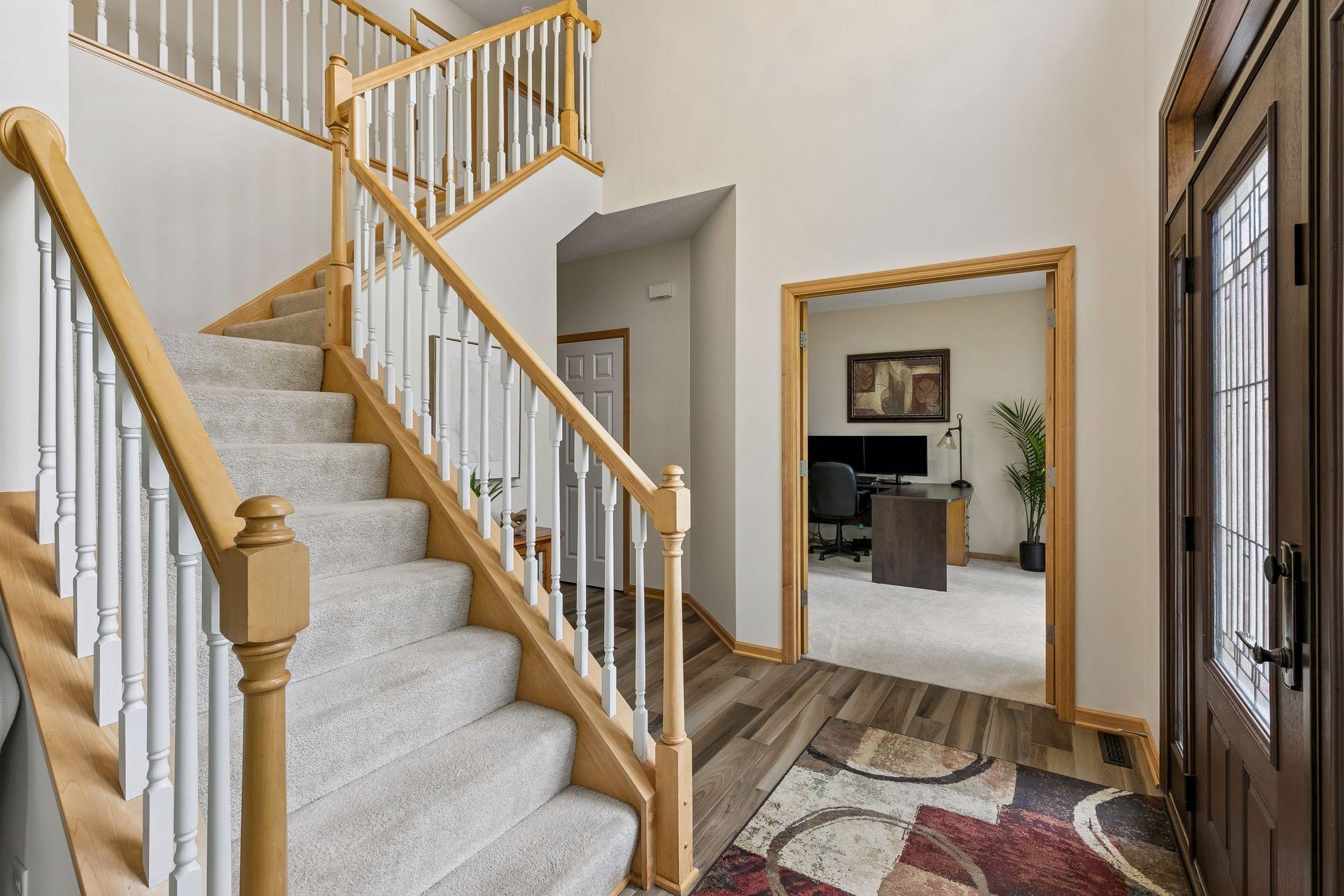 Two Story Foyer - 21296 Isotope Trail