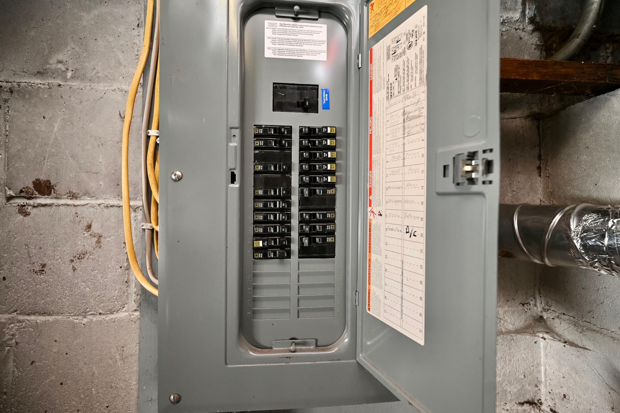 14 Electrical Panel.jpg