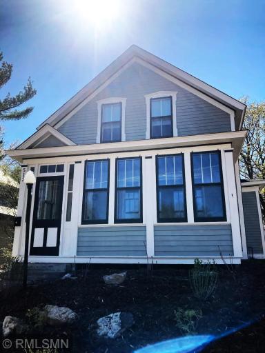 512 5th Street N, Stillwater, MN 55082