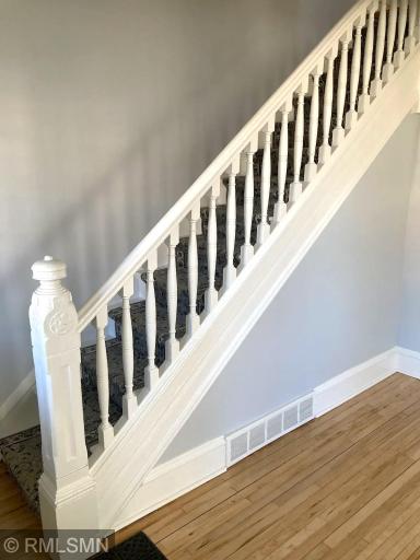 512 5th Street N, Stillwater, MN 55082