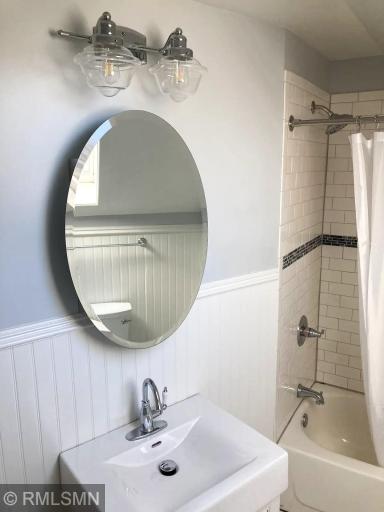 512 5th Street N, Stillwater, MN 55082