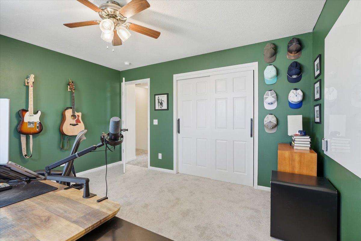 Double door access to the closet offers more than enough space!