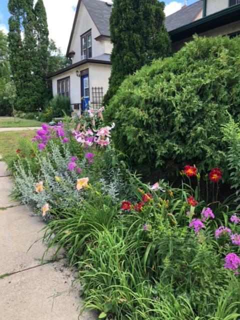 Sidewalk to duplex