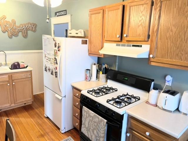 Upper Unit-Kitchen2.jpg