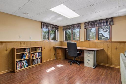 707 Hamline Avenue S, Saint Paul, MN 55116