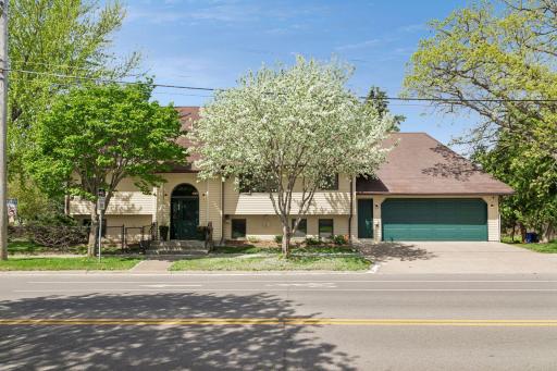 707 Hamline Avenue S, Saint Paul, MN 55116