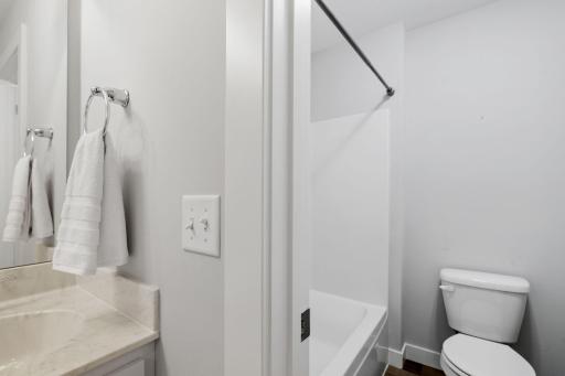 52-web-or-mls-2302 Kester Ave NE-52.jpg