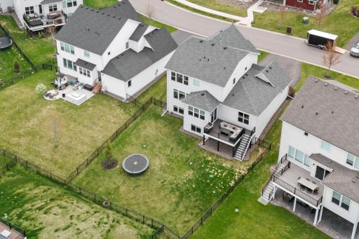 12-web-or-mls-2302 Kester Ave NE-12.jpg