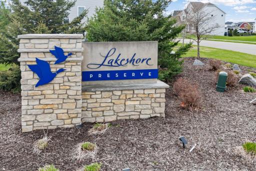 Lakeshore Preserve nbhood w/ community pool + playground