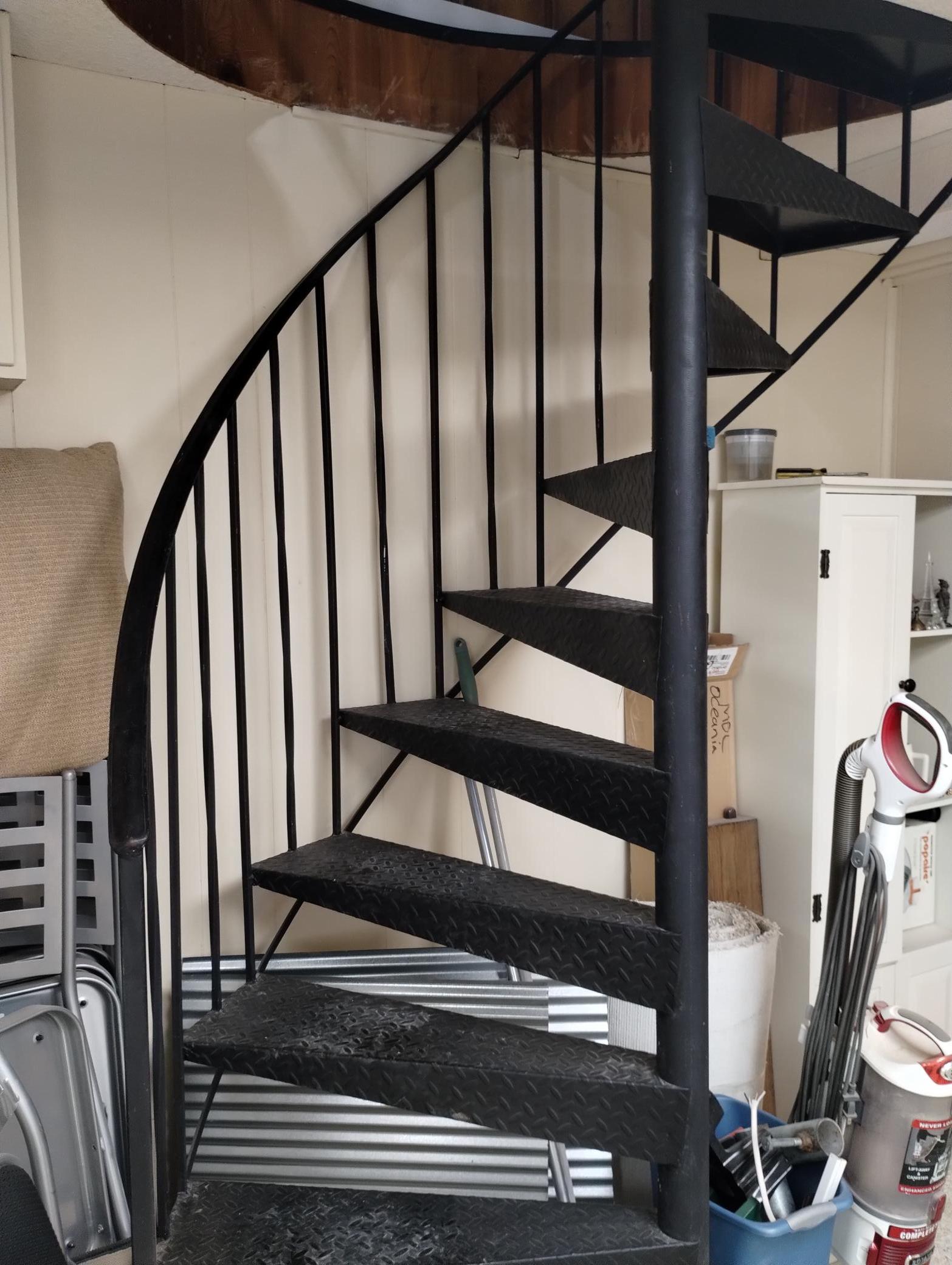 Spiral staircase to Lower- Level