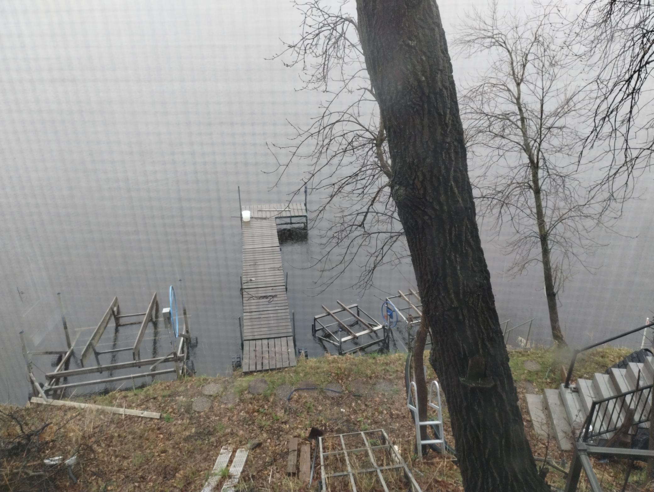 Dock and Boatlift & winch included