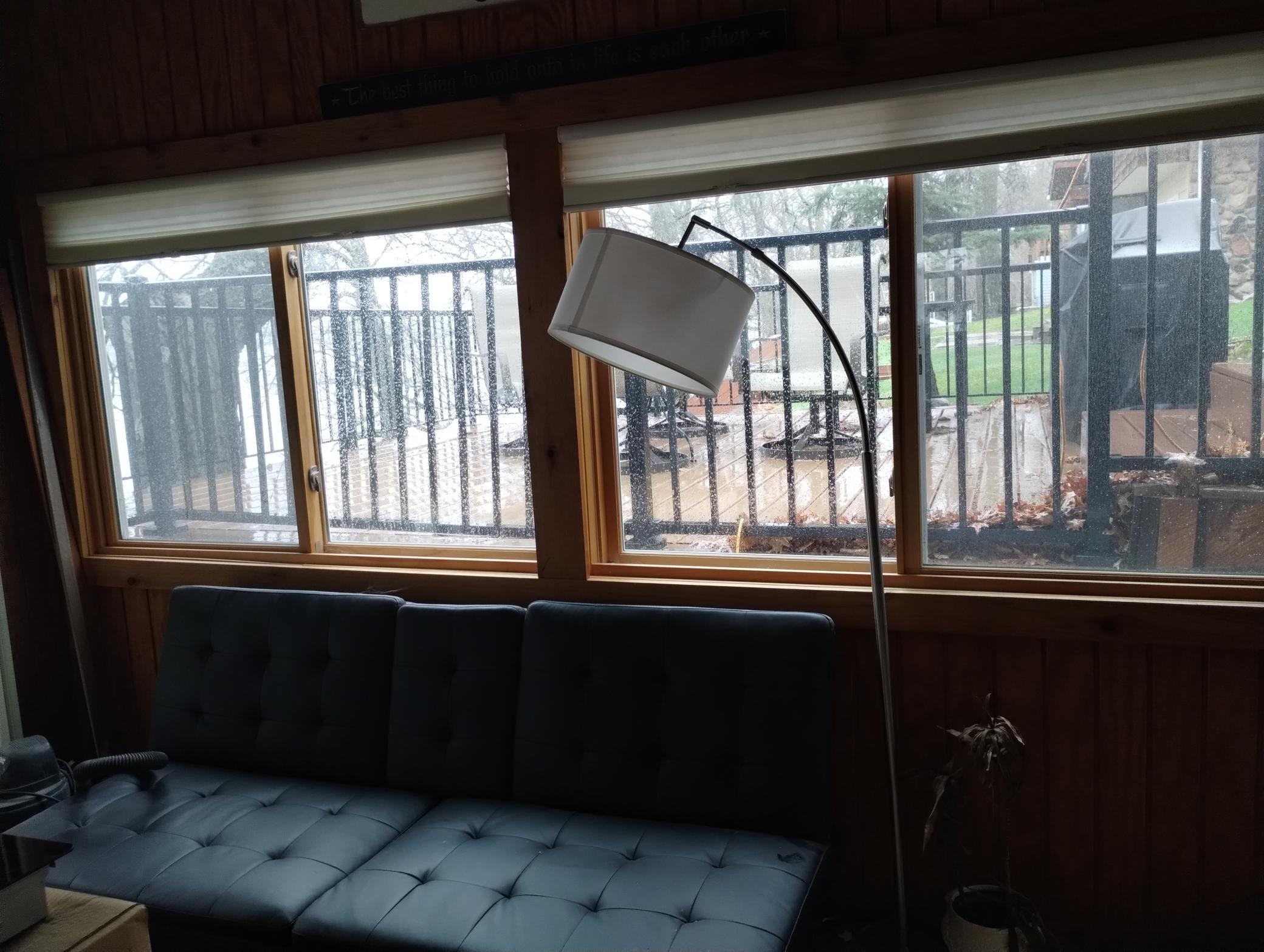 Foyer windows looking out to deck