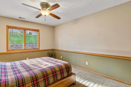 19625 Ireland Way, Lakeville, MN 55044