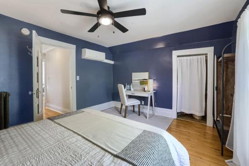 3925 Blaisdell Ave - Web Quality - 020 - 20 Primary Bedroom.jpg