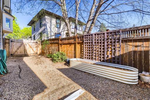 3925 Blaisdell Ave - Web Quality - 026 - 26 Exterior Rear.jpg