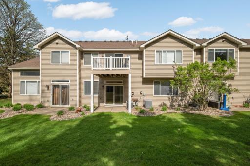 11707 Langford Circle, Burnsville, MN 55337