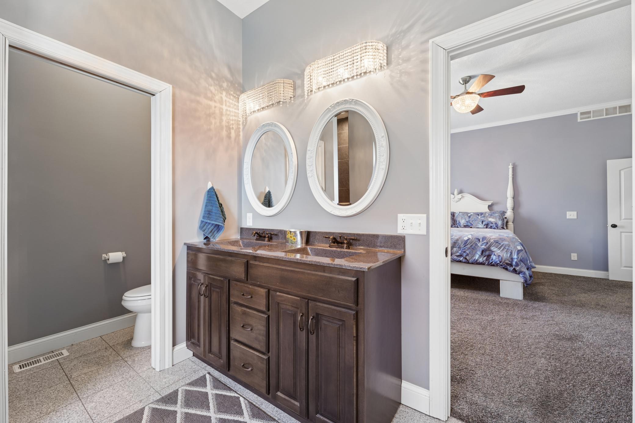 Primary bathroom pic 2