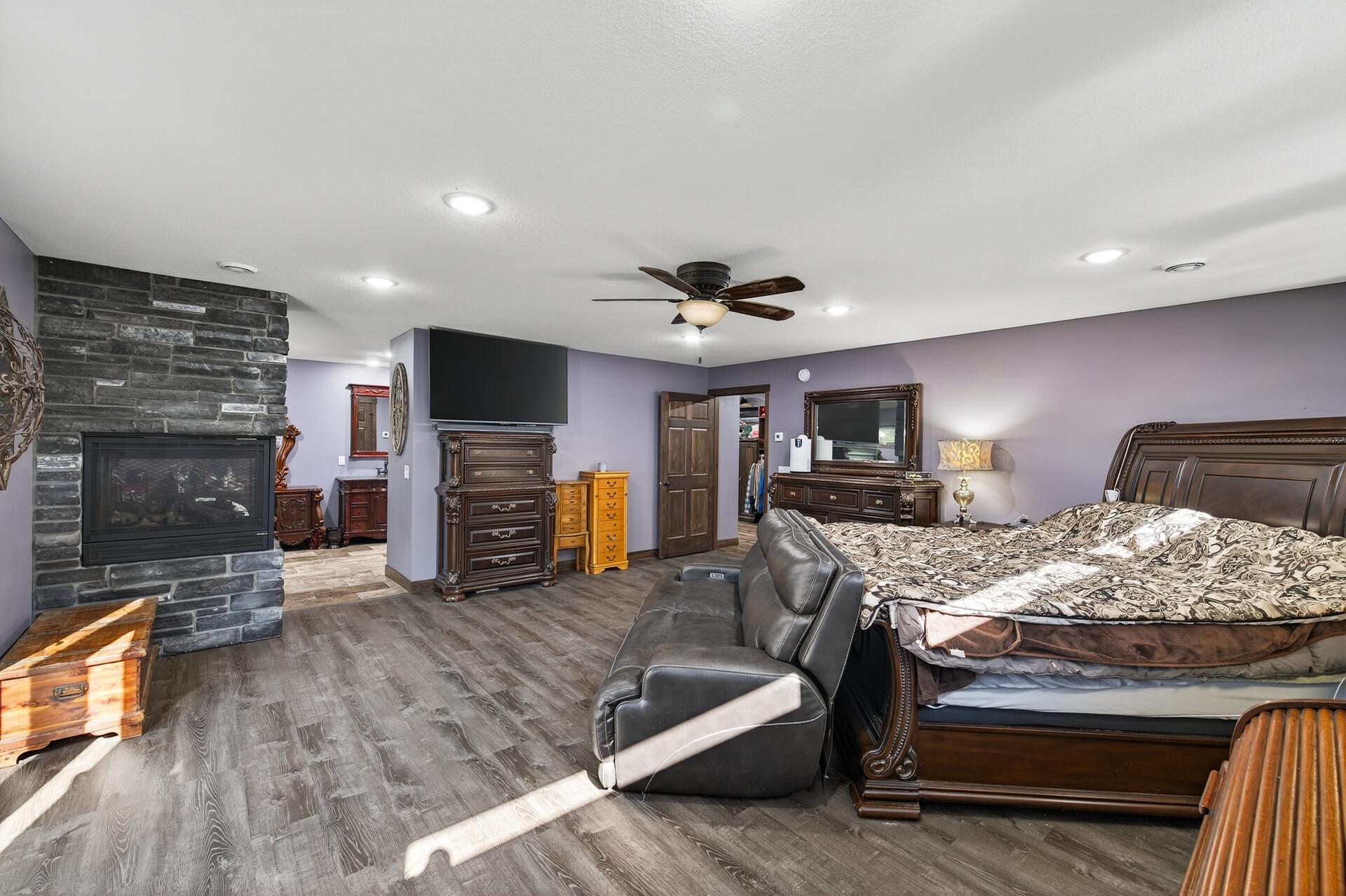 Main floor master suite.jpg