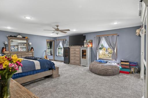 9805 Sharon Place NW, Rice, MN 56367