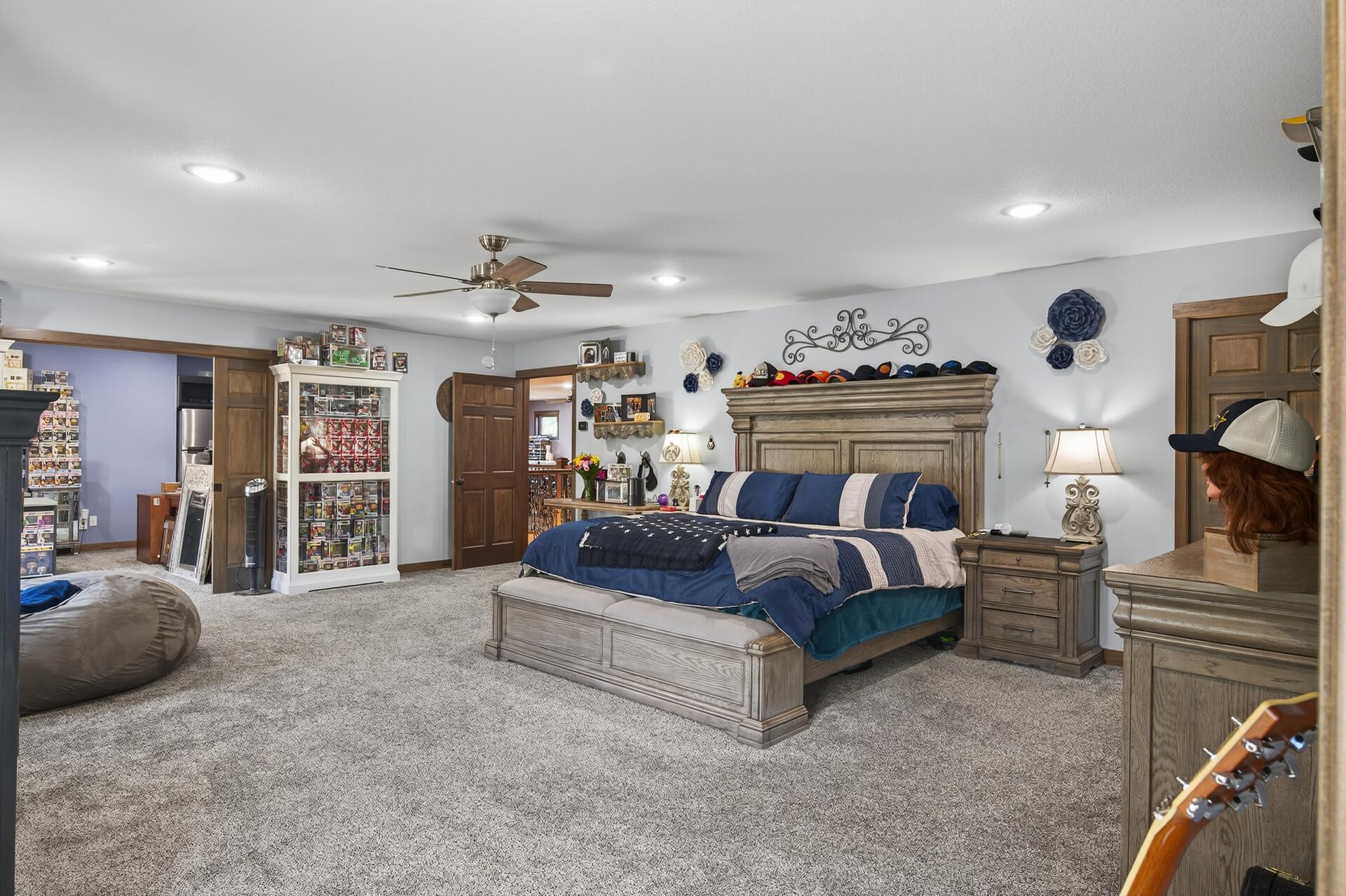With office off bedroom.jpg