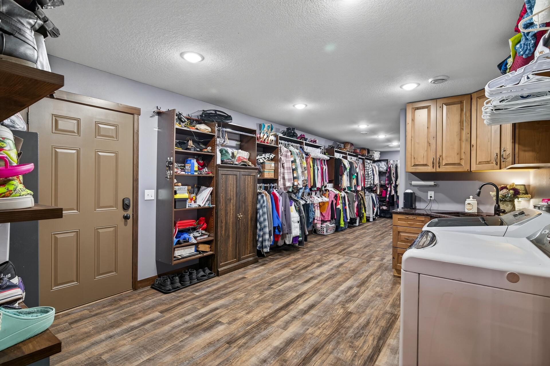 With laundry and garage access.jpg