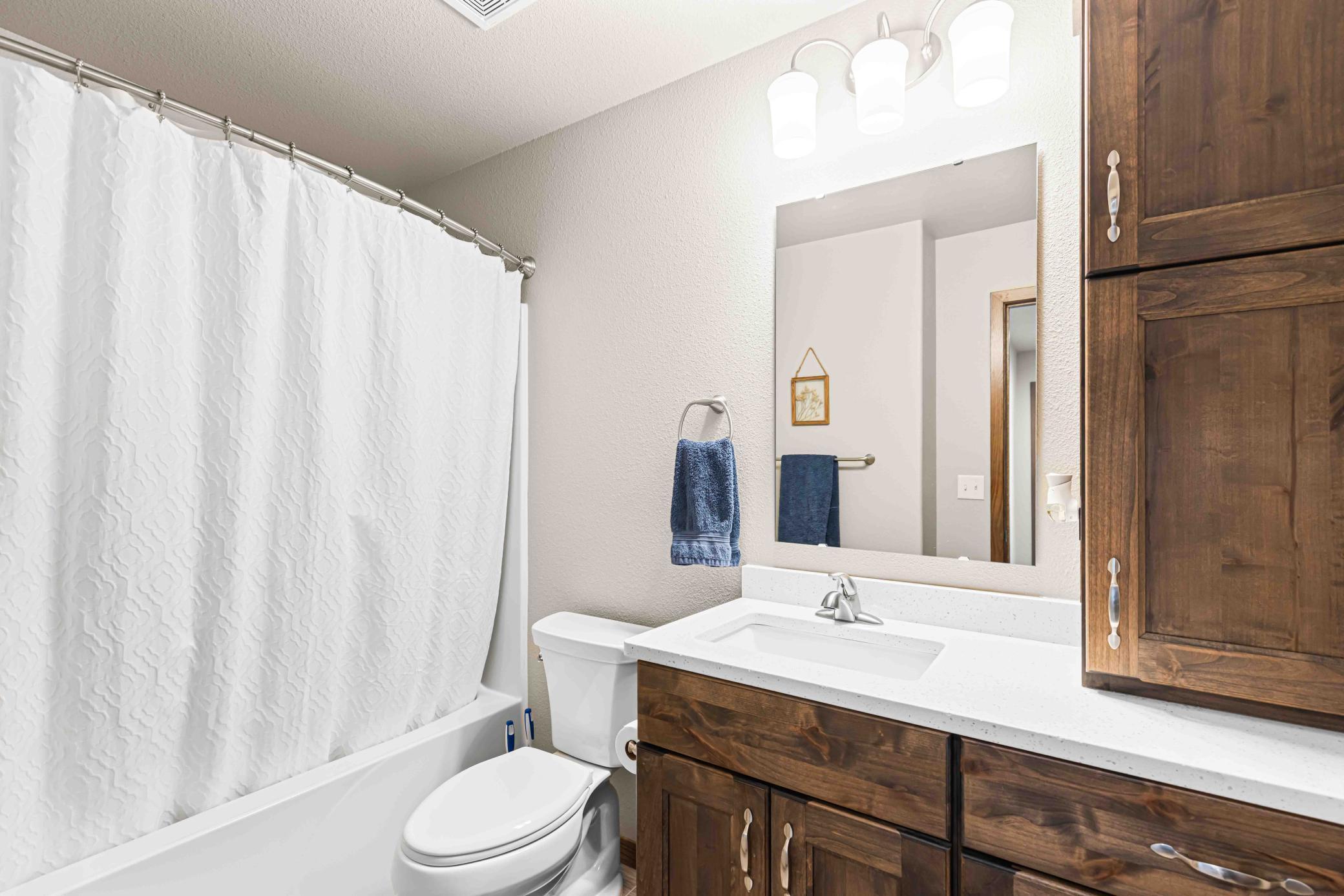 3824 16th St S Moorhead FINISHED-16.jpg