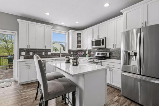 1830 Penstemon Lane, Shakopee, MN 55379