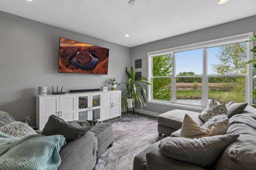 1830 Penstemon Lane, Shakopee, MN 55379