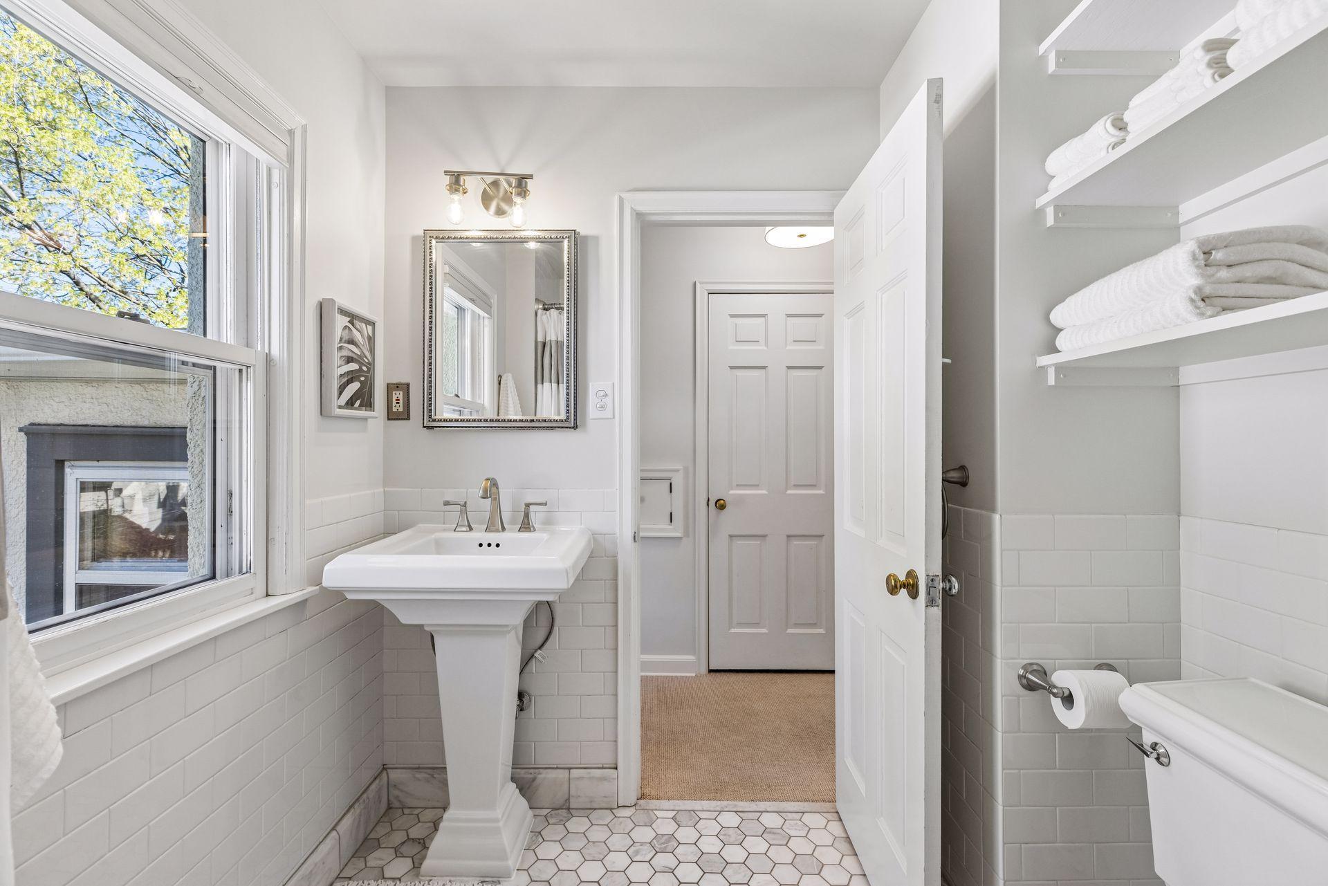 2236 Princeton Avenue - Spacecrafting - 0033.jpg