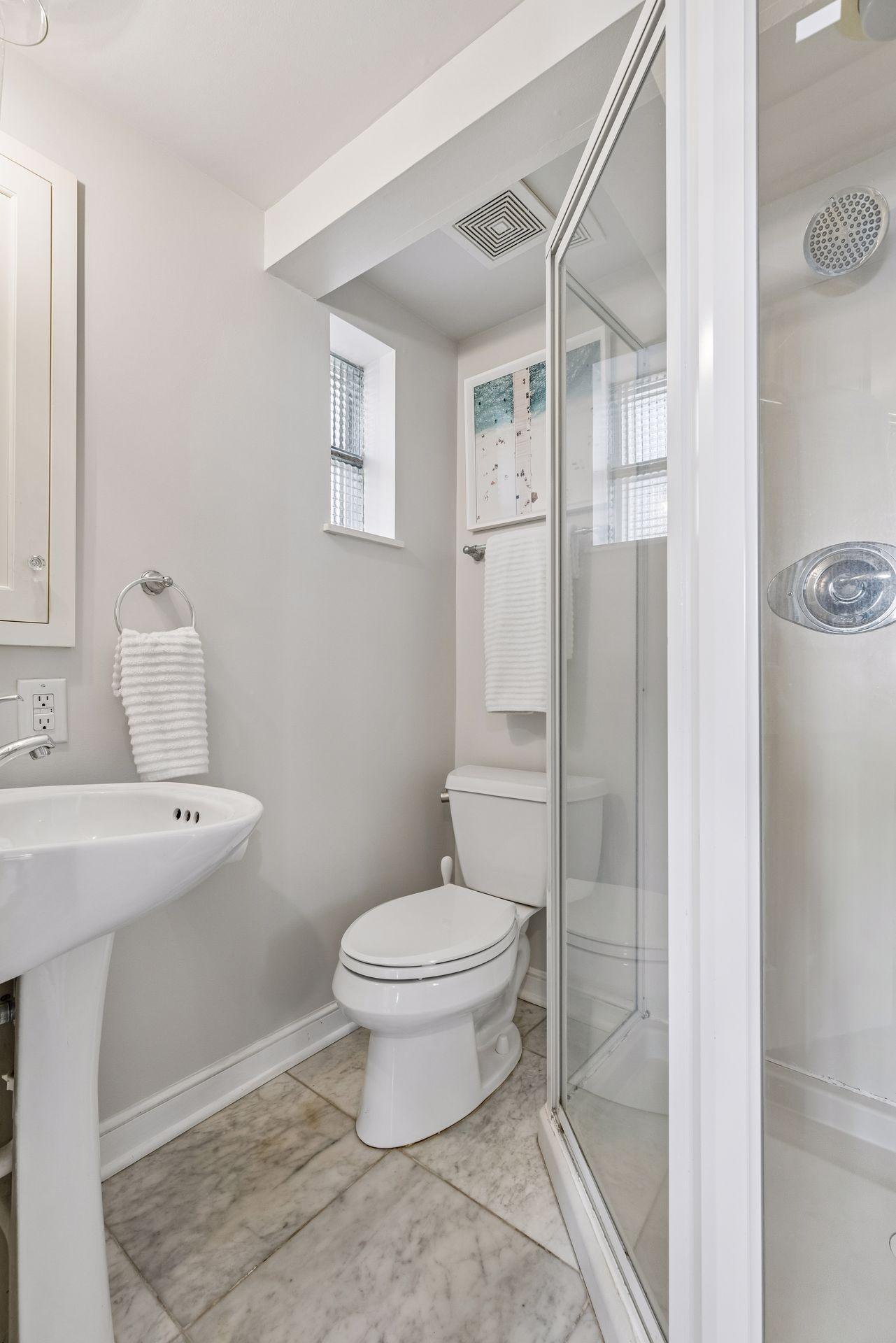 2236 Princeton Avenue - Spacecrafting - 0038.jpg