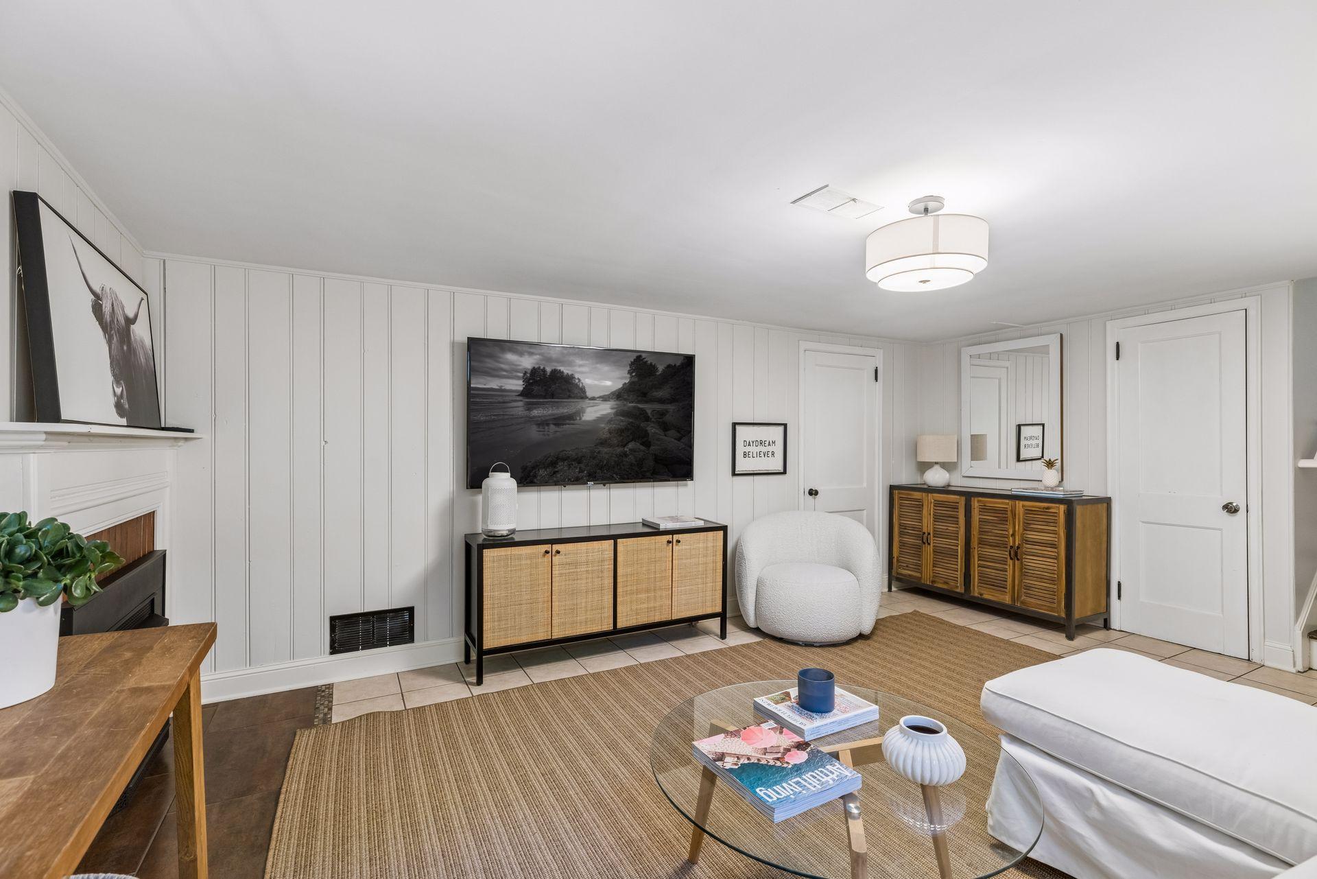 2236 Princeton Avenue - Spacecrafting - 0041.jpg