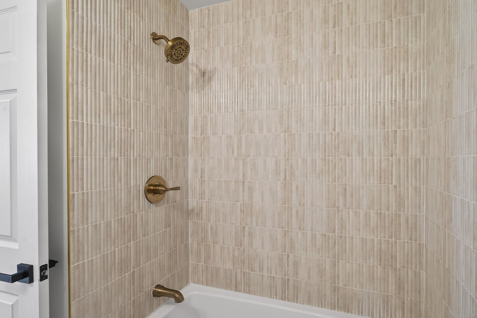 Main floor guest bath