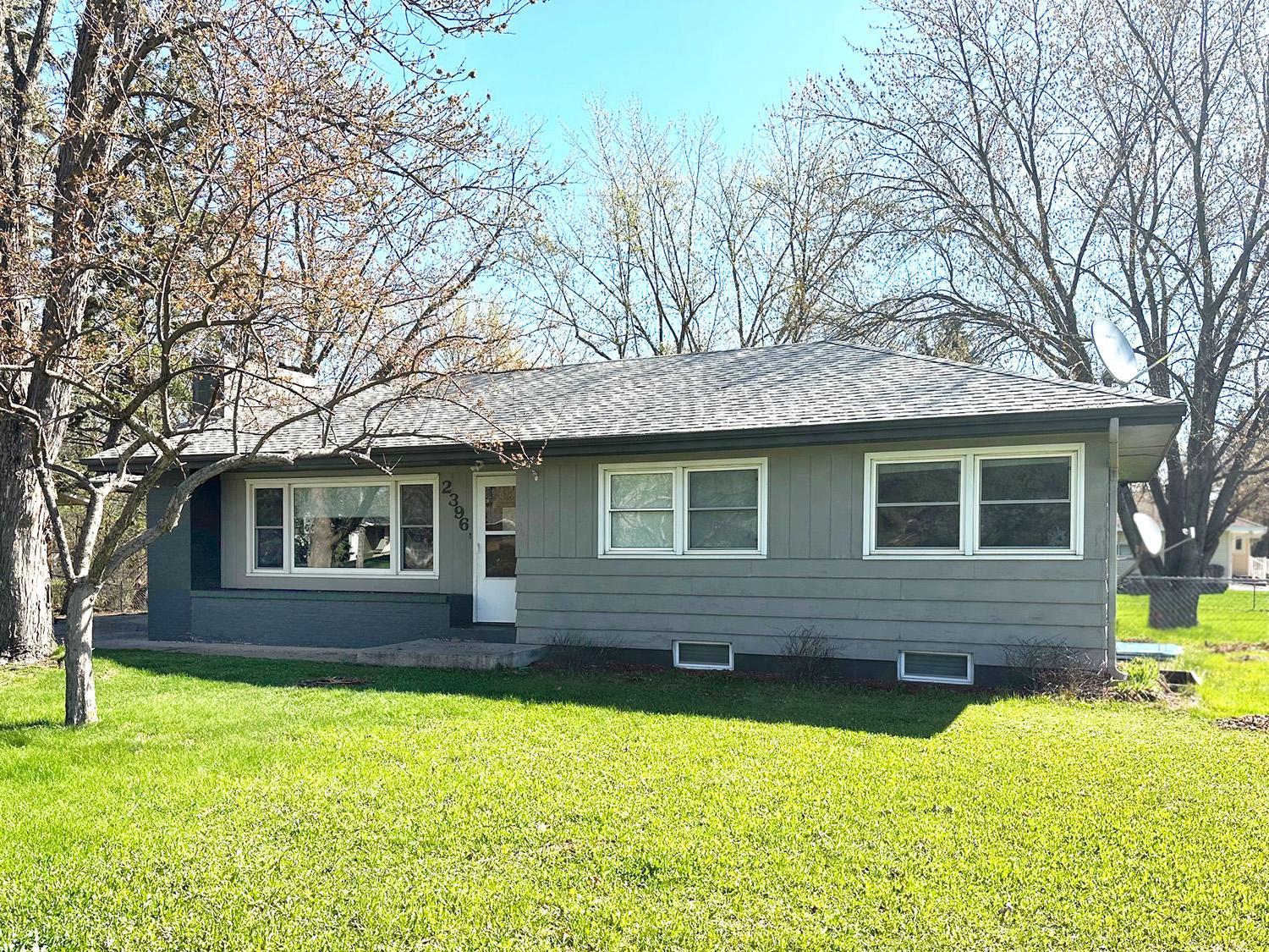 2396 Clearwater Rd.jpg