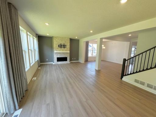 2704 Aspen Drive, Shakopee, MN 55379