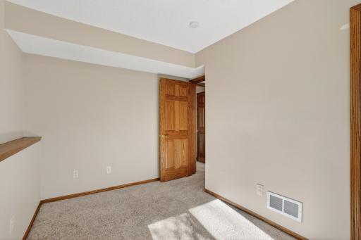 7505 Edgewood Drive, Saint Paul, MN 55112