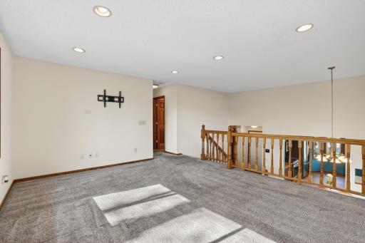 7505 Edgewood Drive, Saint Paul, MN 55112