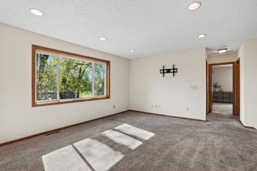 7505 Edgewood Drive, Saint Paul, MN 55112