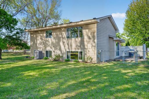 7505 Edgewood Drive, Saint Paul, MN 55112