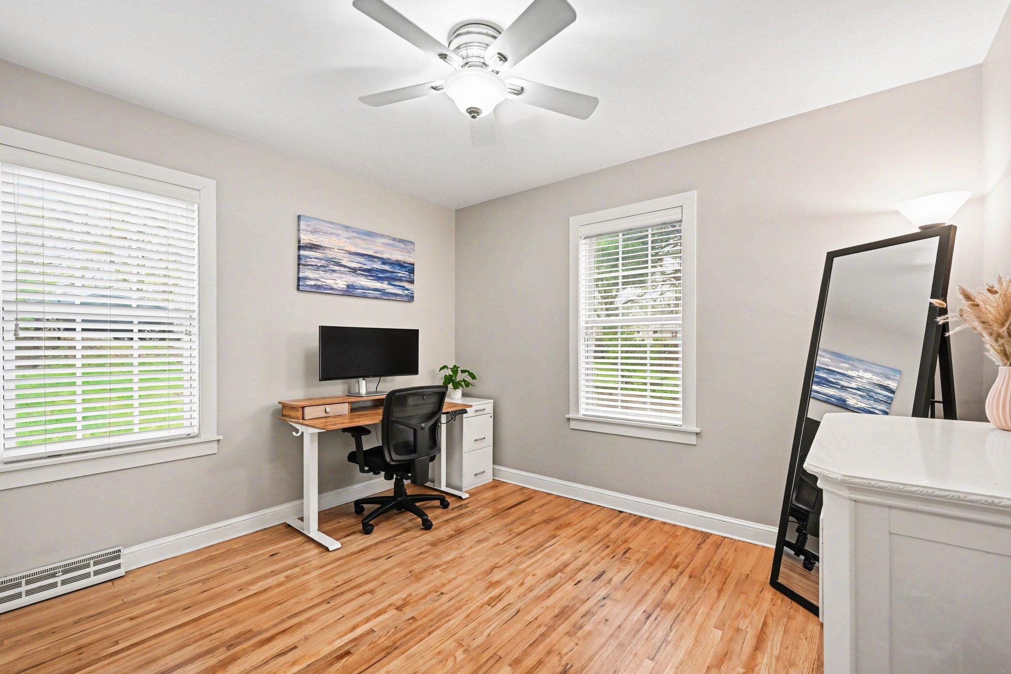 Second main level bedroom