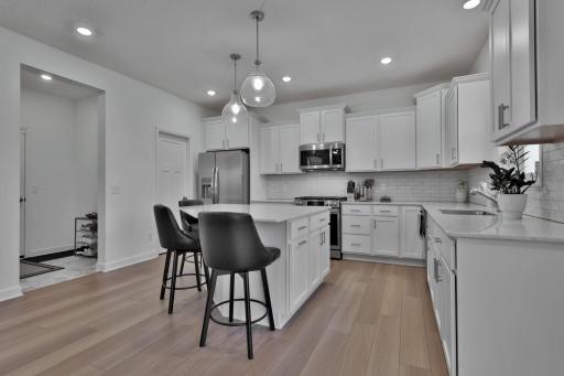 8872 Donax Row, Woodbury, MN 55129