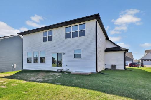 8872 Donax Row, Woodbury, MN 55129