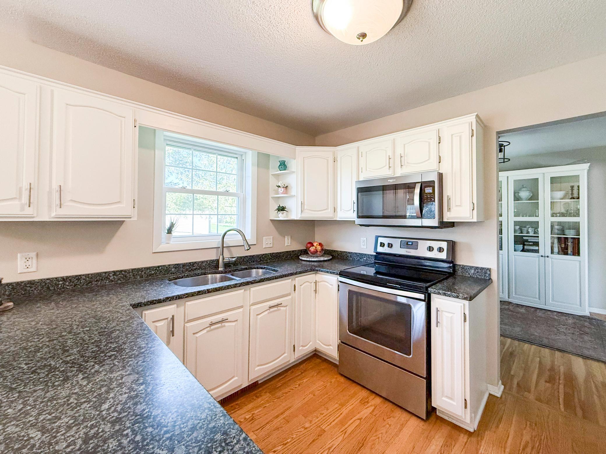 06-Sandra-Reid-Remax-Results-Rochester-MN.jpg