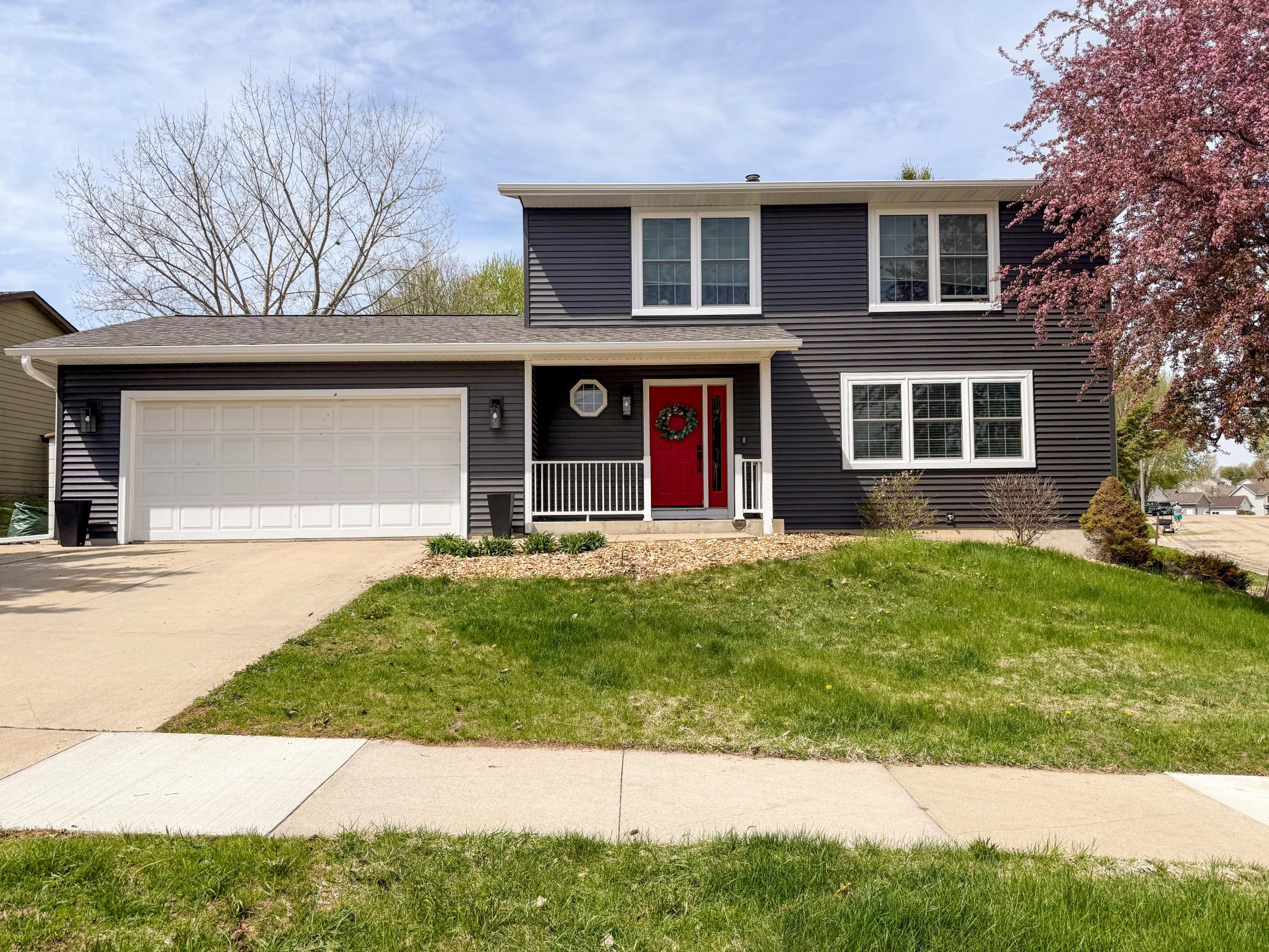 01-Sandra-Reid-Remax-Results-Rochester-MN.jpg